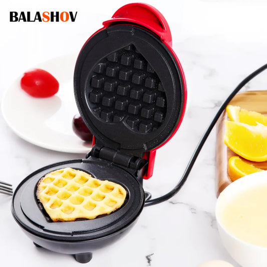 Mini Electric Waffles Maker Bubble Egg Cake Oven Breakfast Love Heart Shaped Waffle Maker Cooking Appliance 220V EU Plug