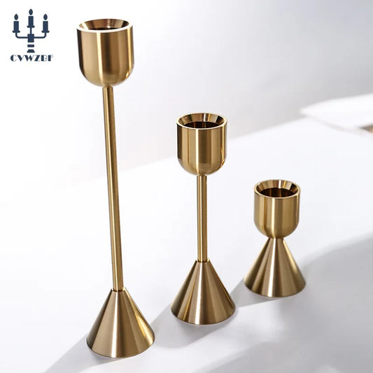 European Candle Holders Metal Candlestick Wedding Table Romantic Decoration Christmas New Year Bar Party Home Decor Accessories