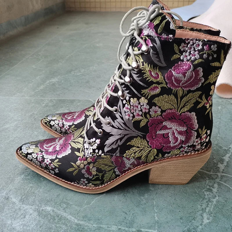 Women ankle boots free big size 23-26.5cm length shipping women shoes winter woman embroidered  Flower fashion all match