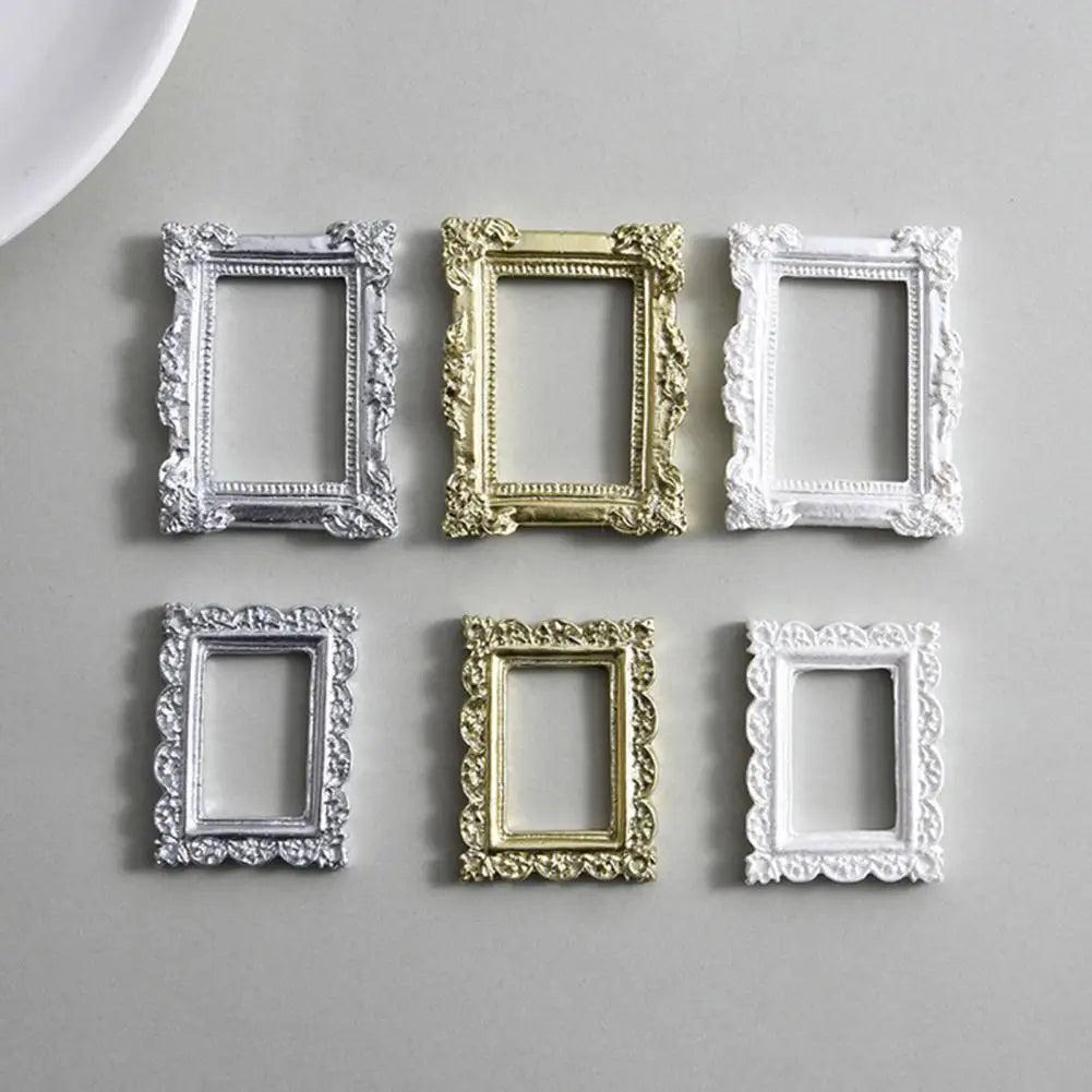 2PC Square Retro Floral Photo Frame Desktop Mini Picture Frame Resin Ornament Small Baroque Photo Holder Gift Wedding Home Decor