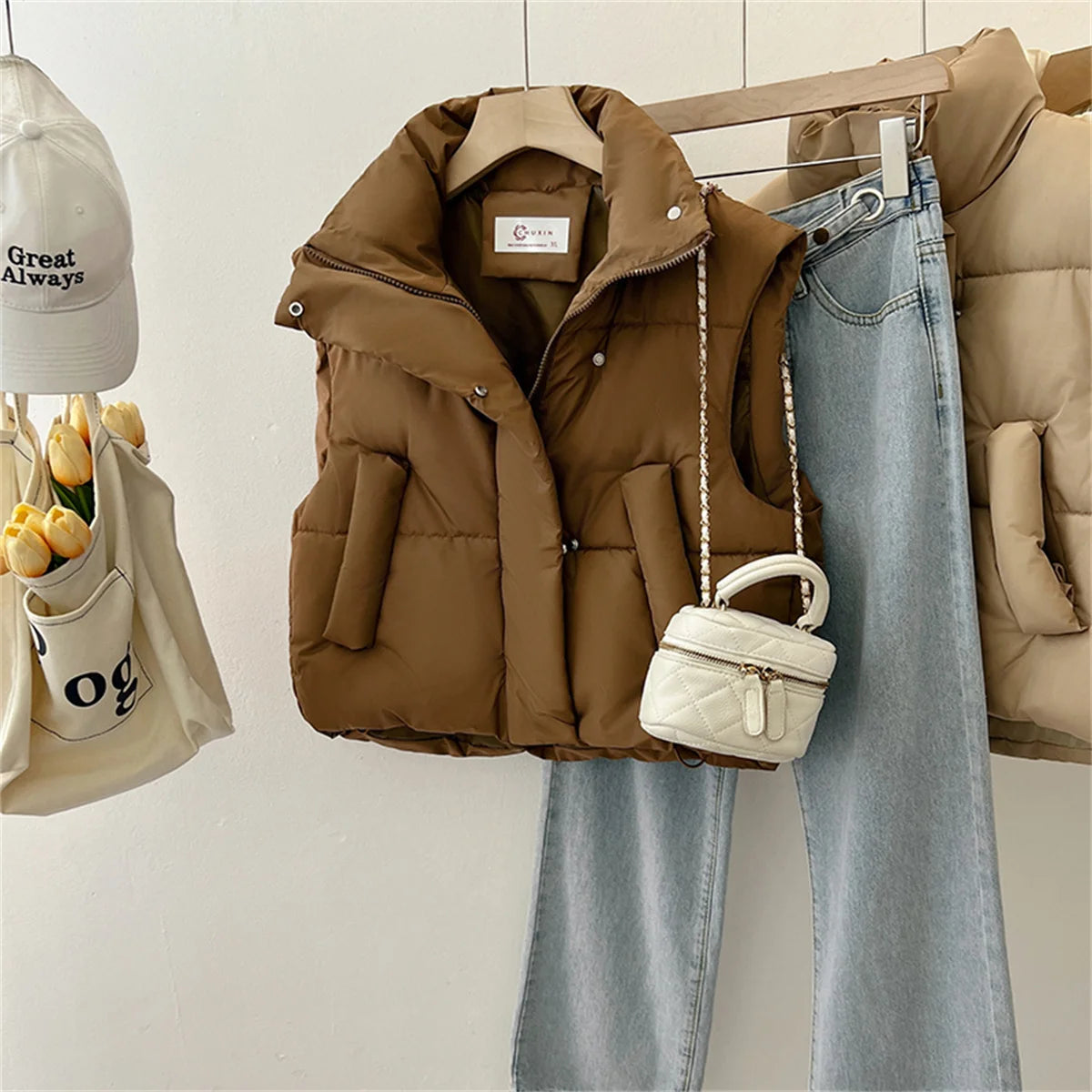 Autumn Winter Y2K Vest Women Thick Warm Down Vest Harajuku Loose Jacket Casual Outerwear Short Waistcoat Windproof Vest Coats