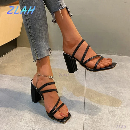 Hot New Women Sandals Summer Luxury Brand Design Rivet High Heels Fashion Women's Thick Heel Sexy Open Toe Sandals Women Shoes