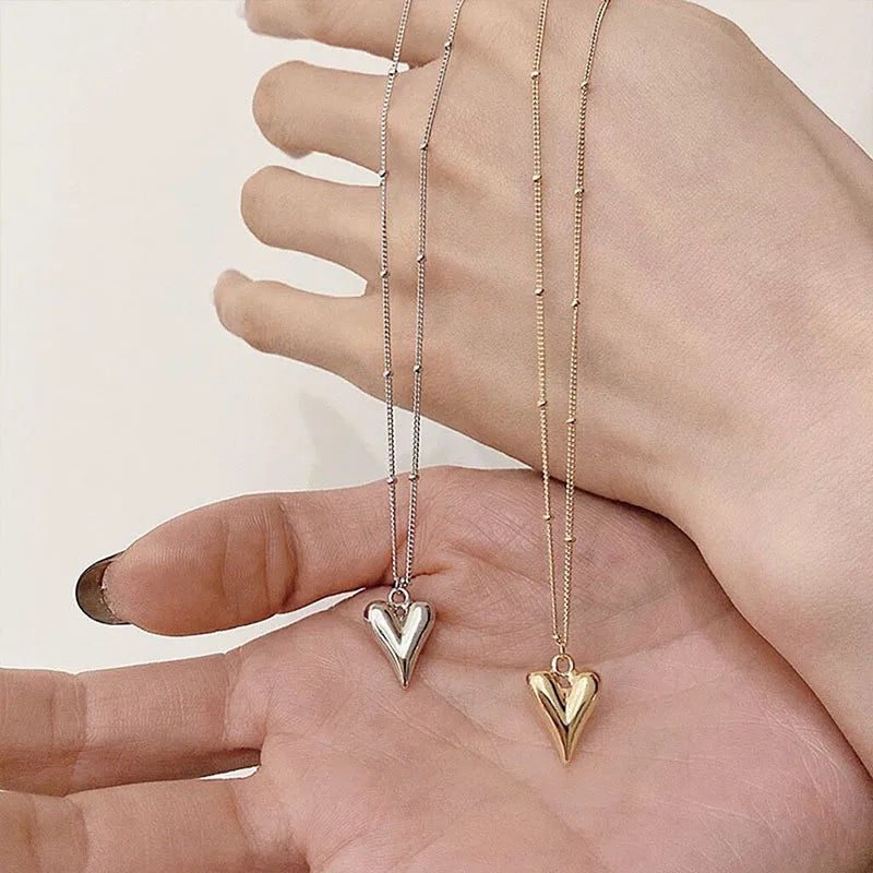 Classic Peach Heart Pendant Stainless steel Necklace Korean Fashion Jewelry Girl's Sexy Heart-shaped Clavicle Chain For Woman