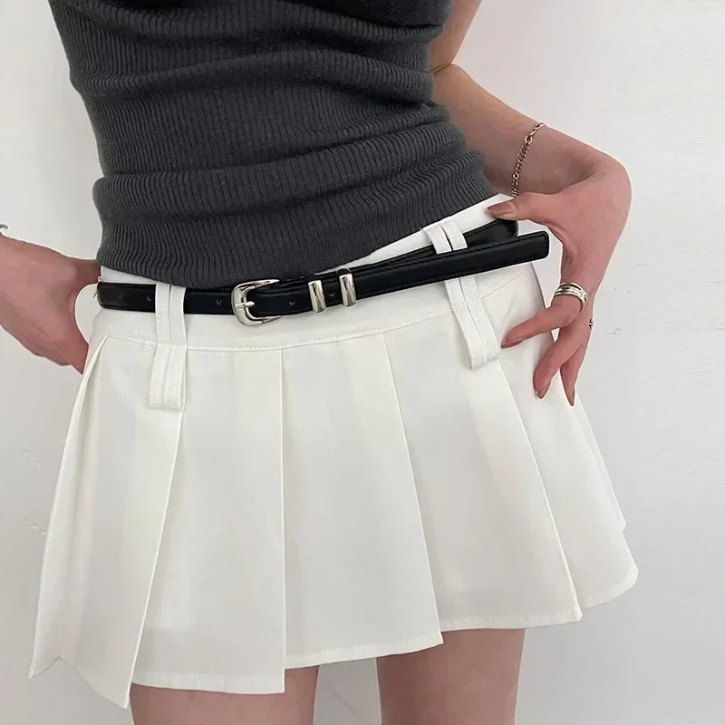 Woman's Fashionable Belts Black Simple Thin PU Belts Trousers Skirt Versatile Belts Student's Casual Belt