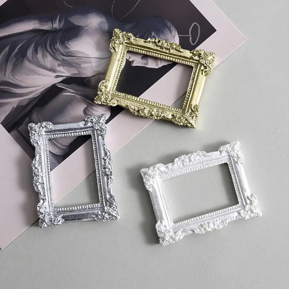 2PC Square Retro Floral Photo Frame Desktop Mini Picture Frame Resin Ornament Small Baroque Photo Holder Gift Wedding Home Decor