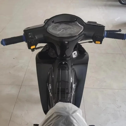 Super Hot sales in Africa Affordable Scoote 110cc/125cc motorcycle 2023 new style horizontal engine air-cooled gas motorbike