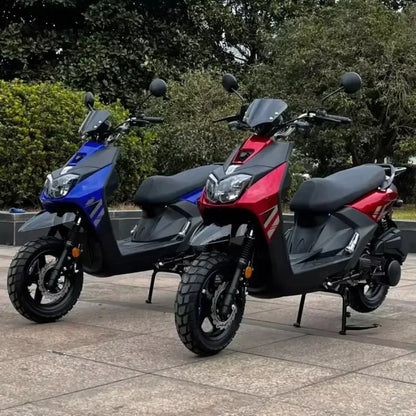 2022 Venta caliente Popular 50 cc 150 cc scooters adultos a gasolina ciclomotor EFI motocicleta de carreras