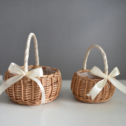 Hand-woven Wedding Flower Basket With Handle Wicker Sundries Basket Wedding Flower Girls Basket for Home Picnic Storage Basket