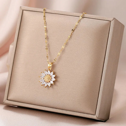 New Fashion Sweet Sex Sunflower Stainless Steel Necklaces For Women Trendy 18K Gold Plated Female Clavicle Chain Jewelry Gift