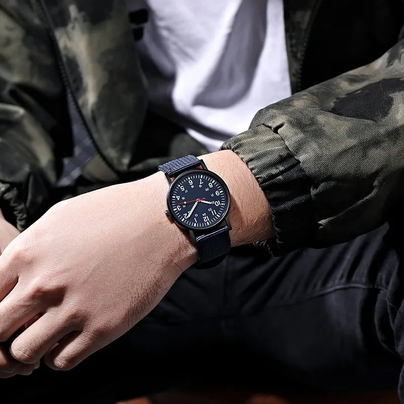 2023 Fashion Men Watches Luxury Brand Fashion Mens Quartz Watch Luminous Hands Male Clock Big Dial Waterproof Man Wristwatch