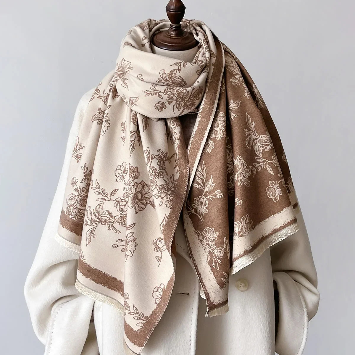 Poncho Scarf Women Winter Cashmere Blanket Thick Warm Femme Bufanda Luxury Brand Print Pashmina Stoles Poncho