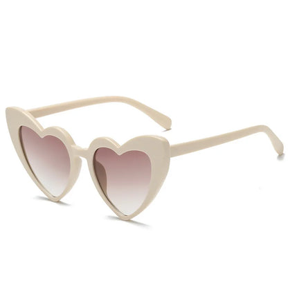 Women Fashion Heart Shaped Effects Glasses Watch The Lights Change To Heart Shape At Night Diffraction Glasses Female Sunglasses