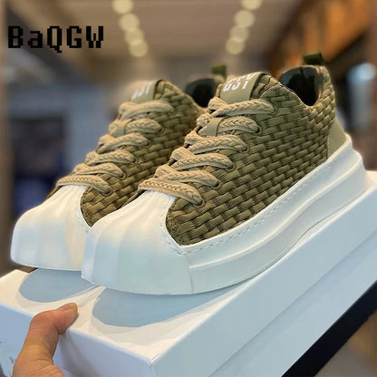 Designer Striped Patchwork Breathable Shoes Man Fashion Soft Lightweight Skateboard Sneakers Retro Camel Summer Shoes Trend 2024