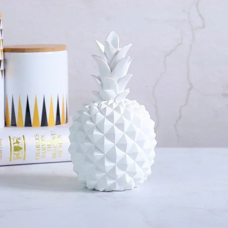 Nordic INS Style Resin Pineapple Table Decoration Fruit Crafts Living Room Restaurant Wine Cabinet Decorative Figurines