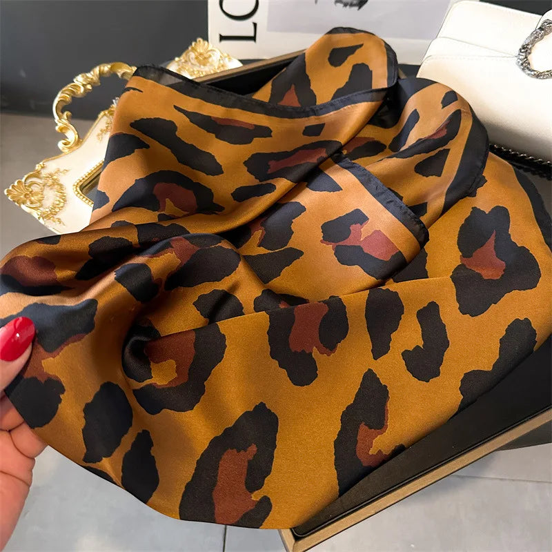 2024 New Leopard Print Square Scarf Women's Imitation Silk Scarf Casual Versatile Decoration Small Neck Scarf 70CMx70CM