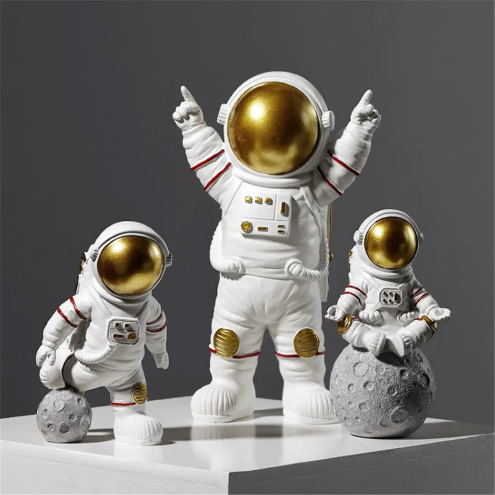 New Astronaut Statue Resin Spaceman Miniature Figurines For Bedroom Office Desk Decoration Accessories Gifts Figurine Astronaut