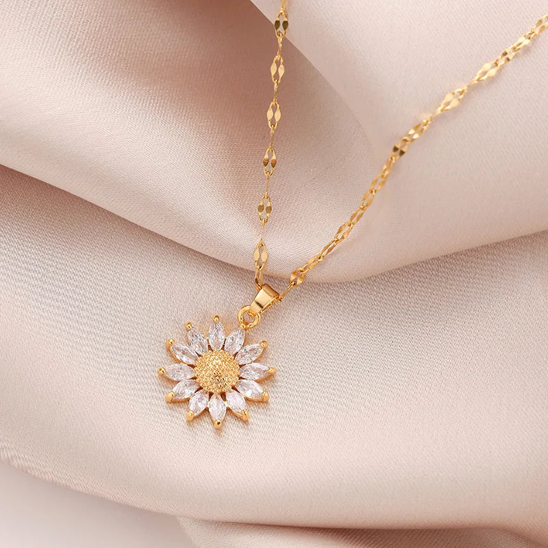 New Fashion Sweet Sex Sunflower Stainless Steel Necklaces For Women Trendy 18K Gold Plated Female Clavicle Chain Jewelry Gift