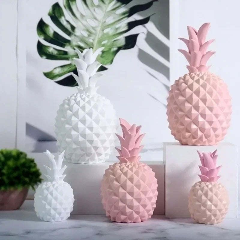 Nordic INS Style Resin Pineapple Table Decoration Fruit Crafts Living Room Restaurant Wine Cabinet Decorative Figurines