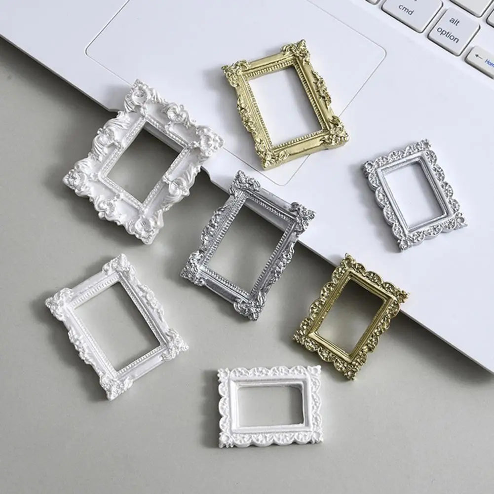 2PC Square Retro Floral Photo Frame Desktop Mini Picture Frame Resin Ornament Small Baroque Photo Holder Gift Wedding Home Decor