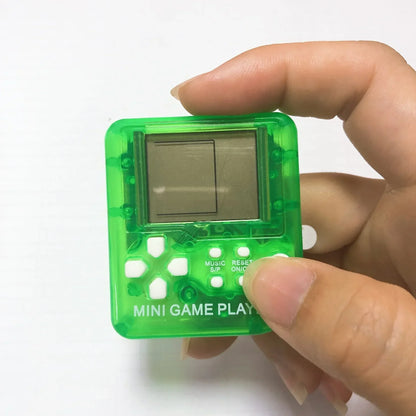 Portable Mini Classic Pocket Keychain Ring Anti Lost Retro Nostalgic Video Handheld Game Console Machine Kids Toys Gaming Player