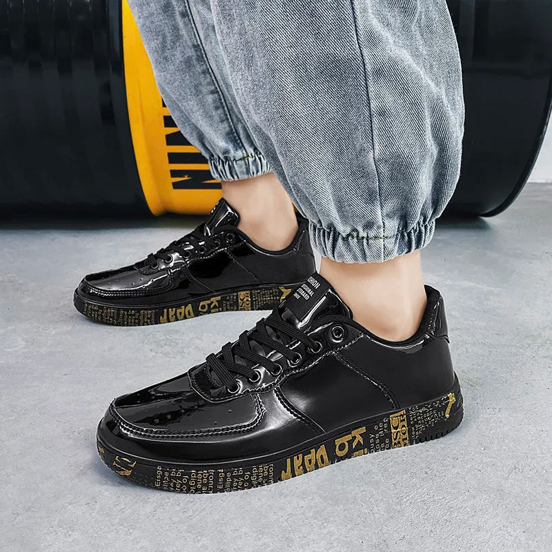 New Gold Sneakers Couple Shoes Luxury Casual Glitter Sneakers Men Hip-hop Streetwear Skateboard Shoes Men Flat Designer Footwear